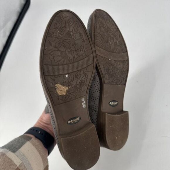 Dr. Scholl’s Gray Faux Suede Ankle Boots Booties Cutout Perforated Size 8M‎ - Picture 7 of 9